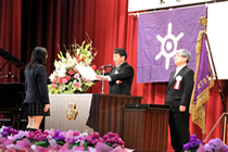 卒業証書授与